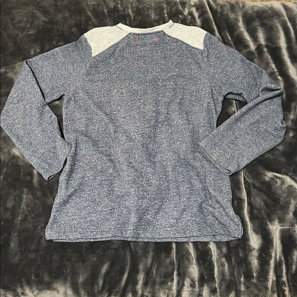 Tommy Bahama Crewneck Sweater - Picture 6 of 6